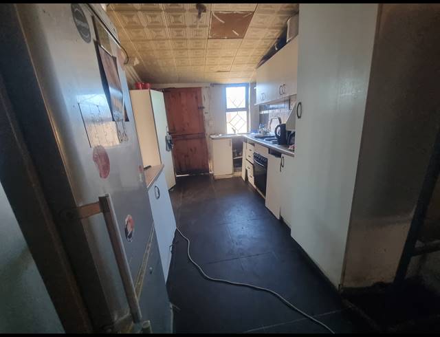 4 BEDROOM FREESTANDING FOR SALE IN KWANONQABA